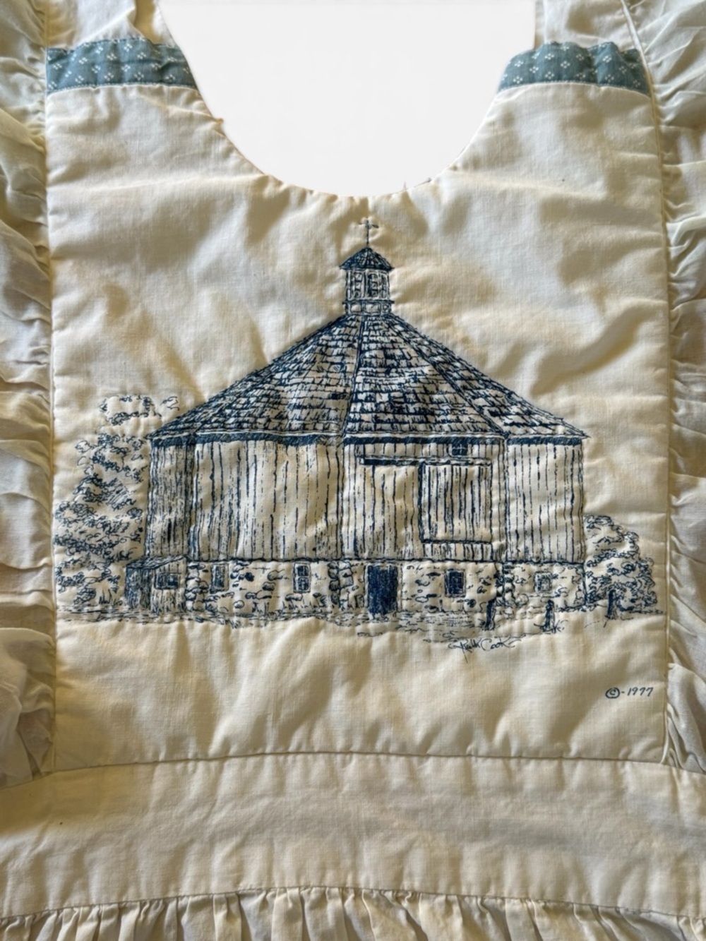 Vintage Cottagecore Apron Dress - 1977 - Picture 6 of 12